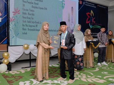 Perpisahan 21