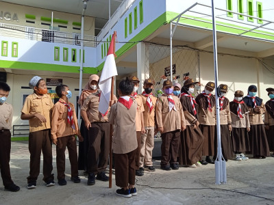 UPACARA PRAMUKA SIAGA SD FK ICS